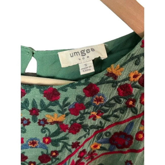 Umgee Sage Half Bell Sleeve Boho Bliss Embroidered Dress Rayon Size Small C0384 - Picture 4 of 6